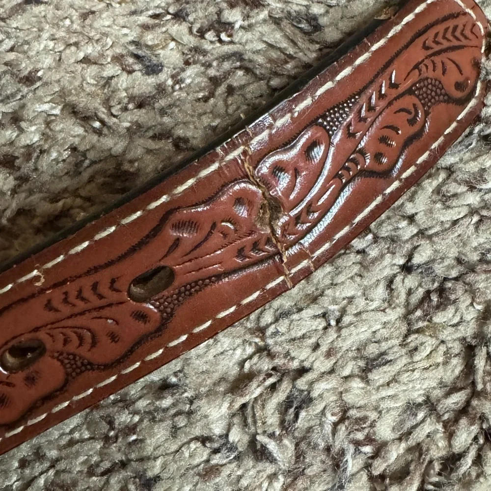 Nocona brown tooled leather belt with bullrider belt buckle Size 18